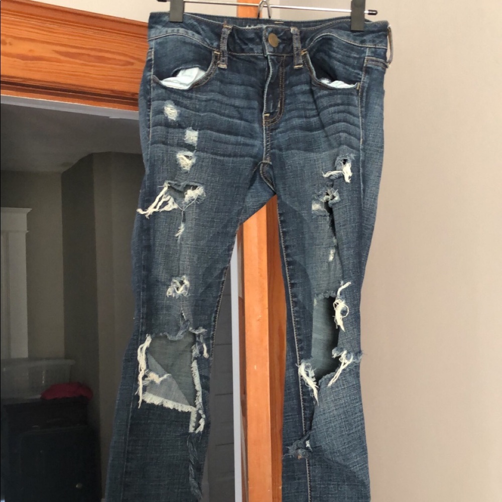 Large Ripped Jeans